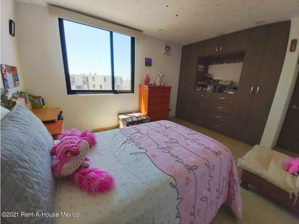 VENTA - Townhouse de 2 niveles y con amenidades. ZIbatá — foto 6