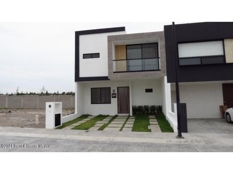 Casa equipada en conjunto con amenidades. VENTA, Capital Sur — foto 1