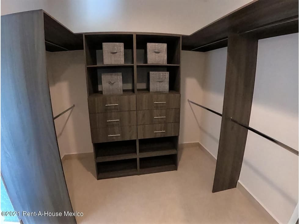 Amplia Casa en Venta en Zibata KP — foto 3