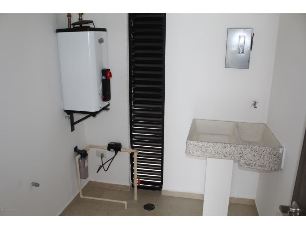Venta de Hermosa casa en Zakia KP — foto 3
