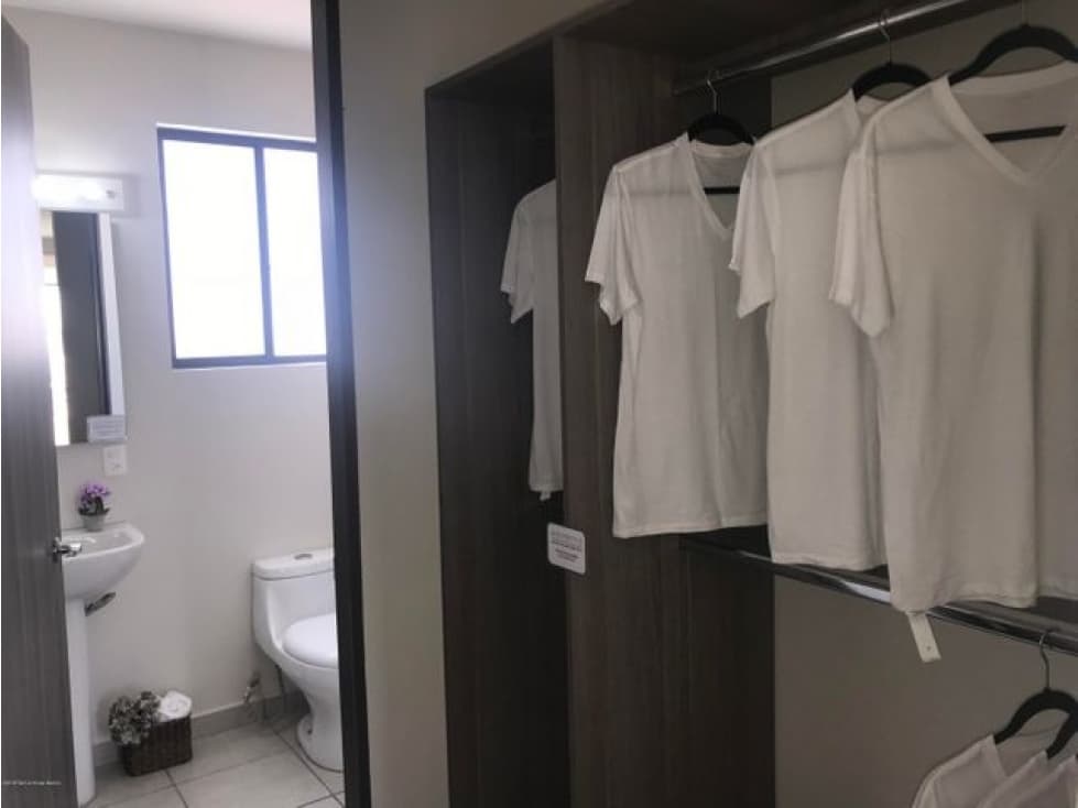 Casa a estrenar de 3 niveles, VENTA - El Mirador — foto 4