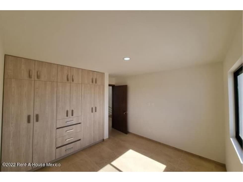 Casa de 2 niveles con jardín. Zákia - RENTA — foto 4