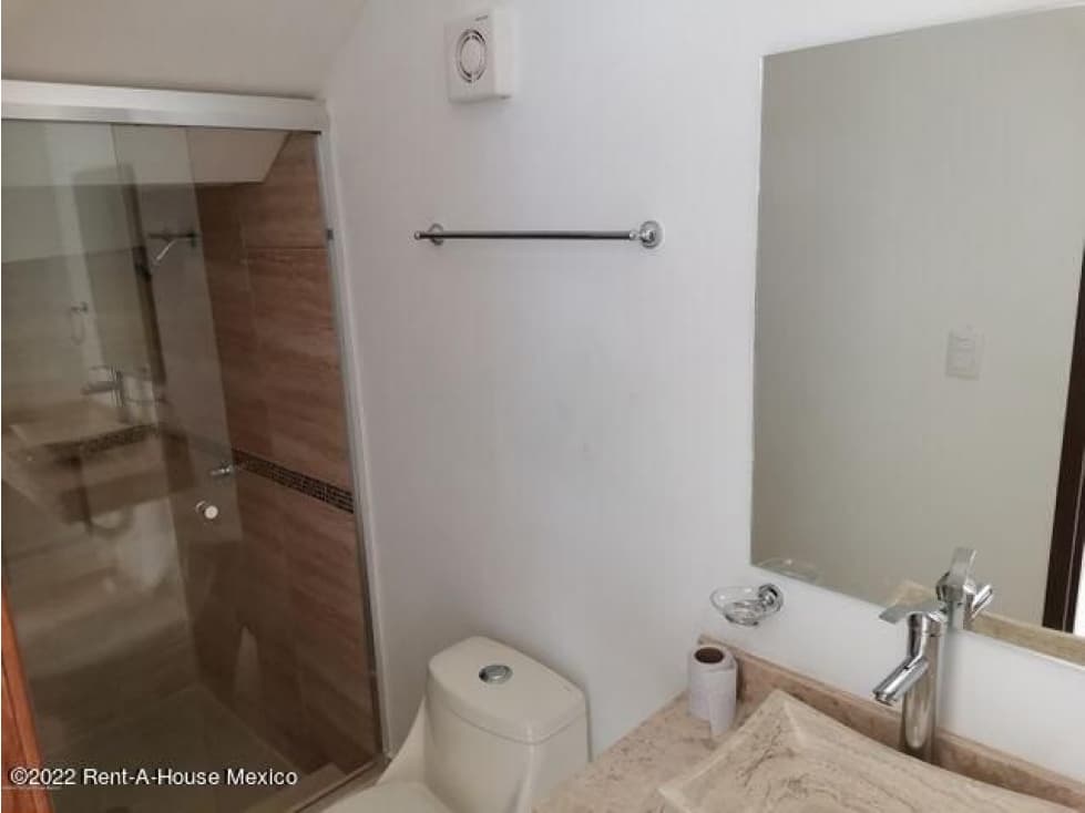 Casa equipada de 4 recámaras, VENTA. El Mirador — foto 4