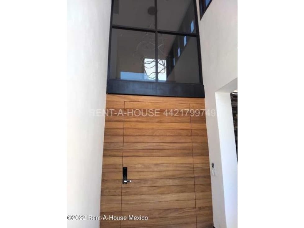 Qh1 Casa de 5 recamaras en venta en San Gil! — foto 3