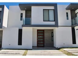 QH5 Casa Cerca de la U. Anáhuac en Zibatá Querétaro