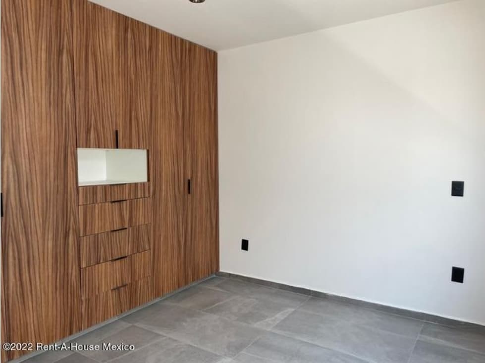 VENTA - El Mirador, casa con cocina equipada y sala de TV — foto 4