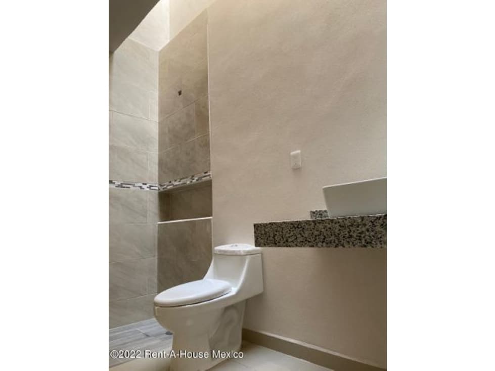 Casa en venta en Real del Bosque AQC — foto 3