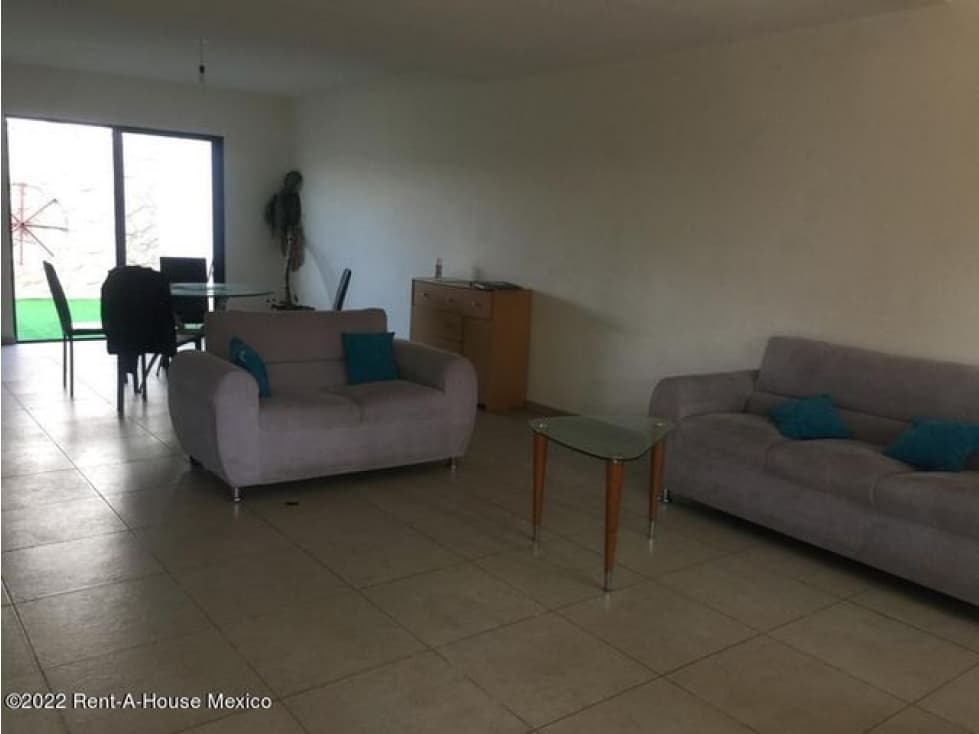 Casa en renta en Zibata — foto 4