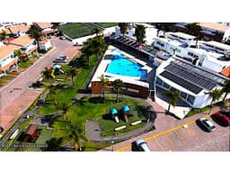 Hermosa casa en Bahamas residencial QH12 22-606