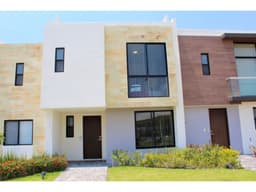 Casa con 3 recamaras y roof garden en Zakia AGT