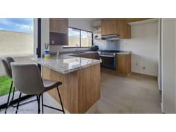 Casa en venta en nueva privada de Zakia IG