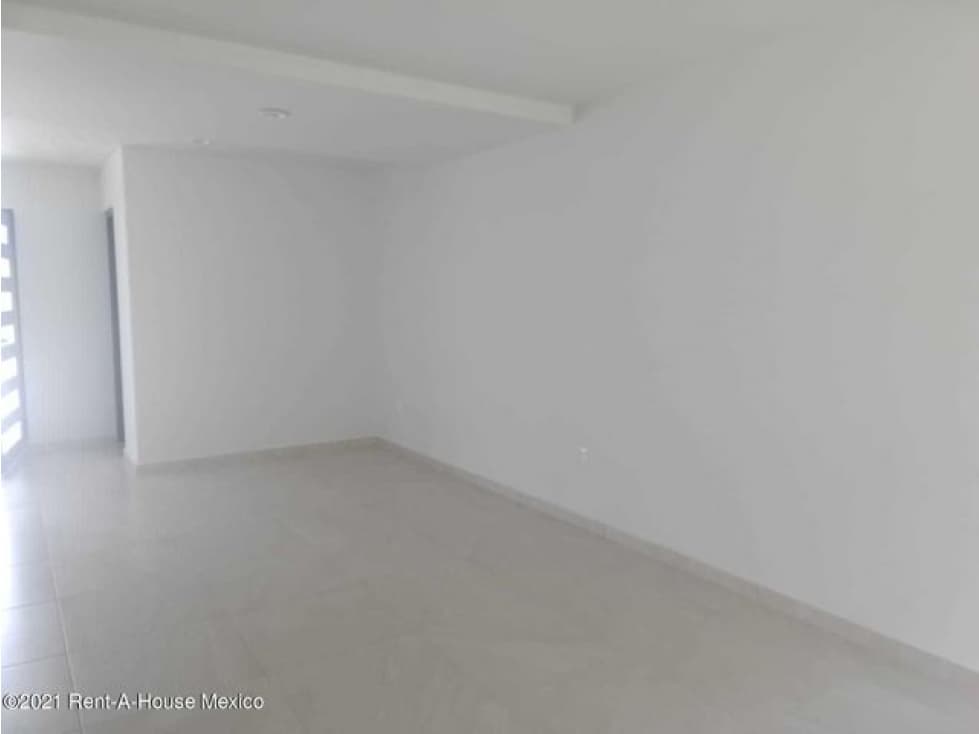 Casa Venta en Capital Sur con tres recámaras — foto 4