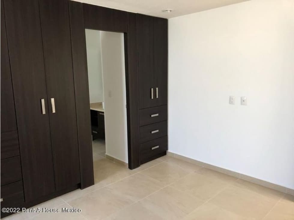 RENTA. Casa equipada, con sala de TV - Zibatá — foto 5