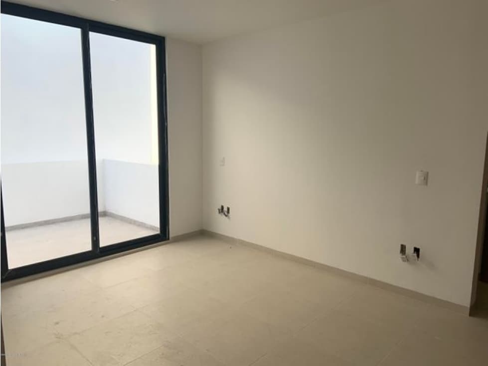 Casa con excelentes acabados y distribución — foto 4