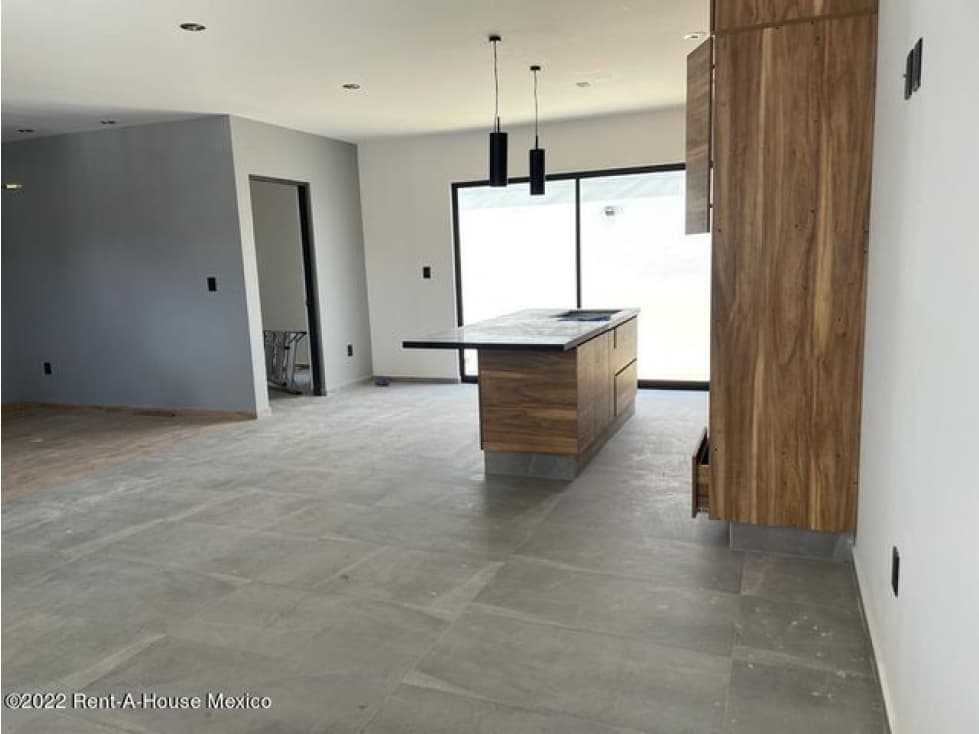 VENTA - El Mirador, casa con cocina equipada y sala de TV — foto 5