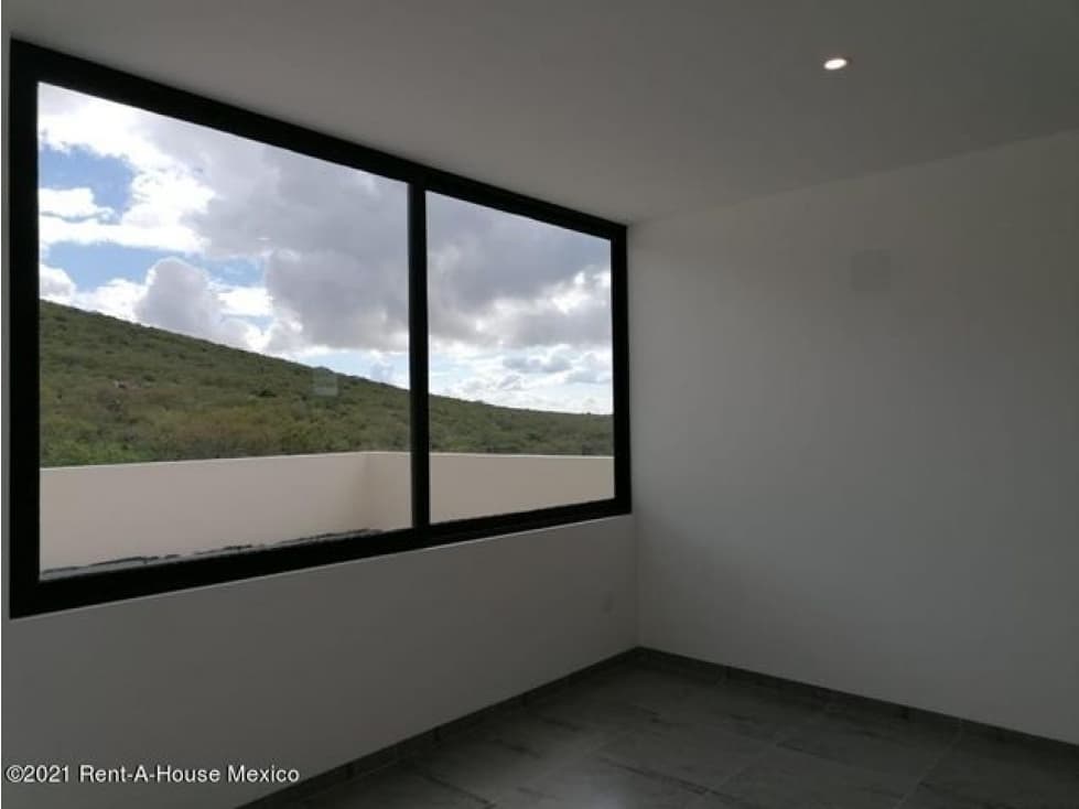 Casa de entrega inmedata con terraza, VENTA. Zibatá — foto 5