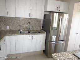 VENTA. Casa amueblada de 2 niveles, en El Mirador