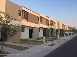 Renta casa en Zákia de 2 habitaciones *AGT*
