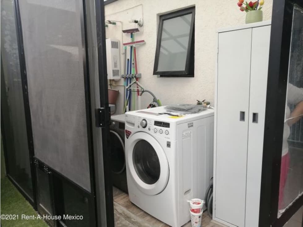 VENTA de casa con excedente de terreno, en Zákia — foto 5