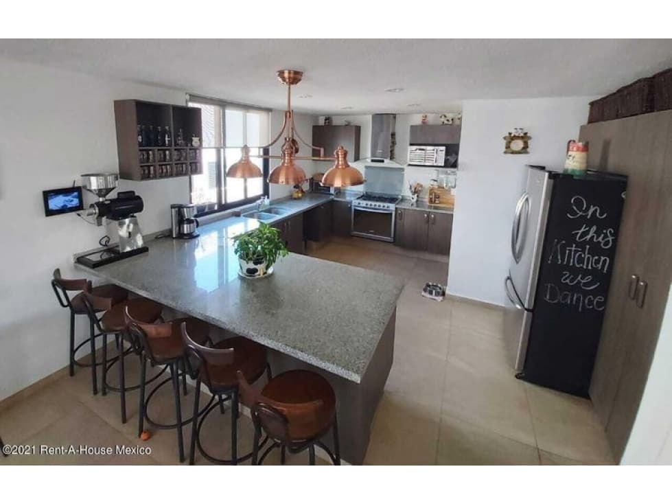VENTA - Townhouse de 2 niveles y con amenidades. ZIbatá — foto 3