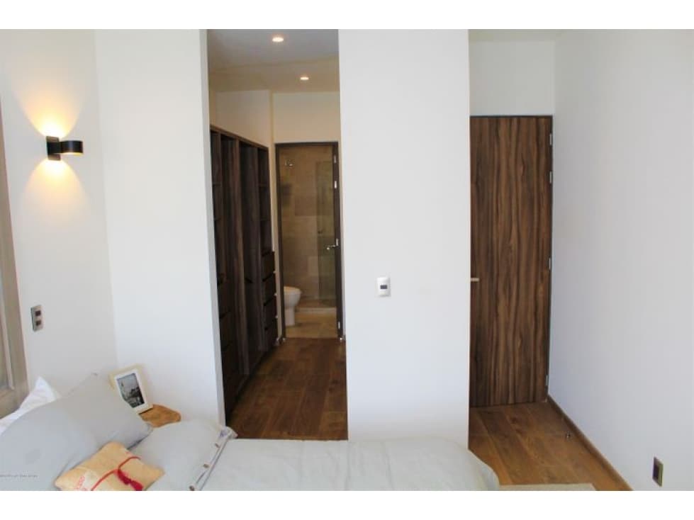 Departamento con alberca y gimnasio. Zibatá - VENTA — foto 1