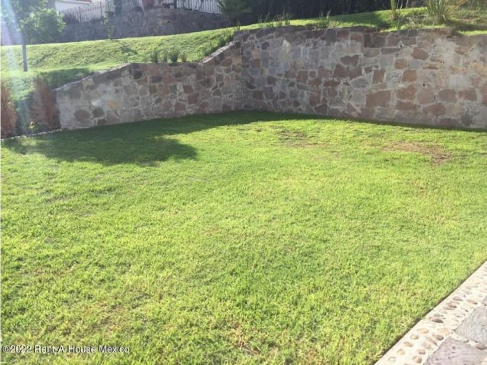 Casa equipada con cuarto de servicio, Vista Real - VENTA y RENTA — foto 6