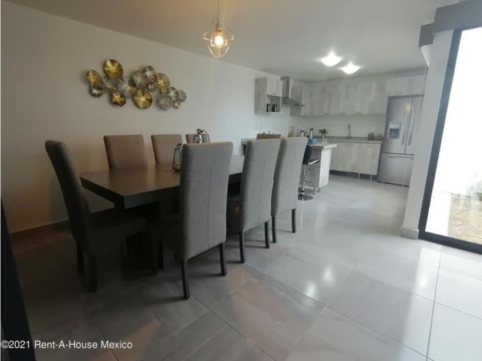 Casa en Venta Con Recamabra en PB, El Marques — foto 4