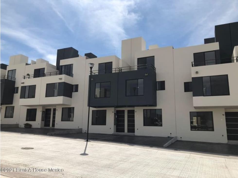 Casa a estrenar de 3 niveles, VENTA - El Mirador — foto 6