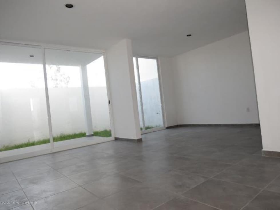 VENTA CASA EN CORREGIDORA 3 RECAMARAS 4 BAÑOS — foto 6