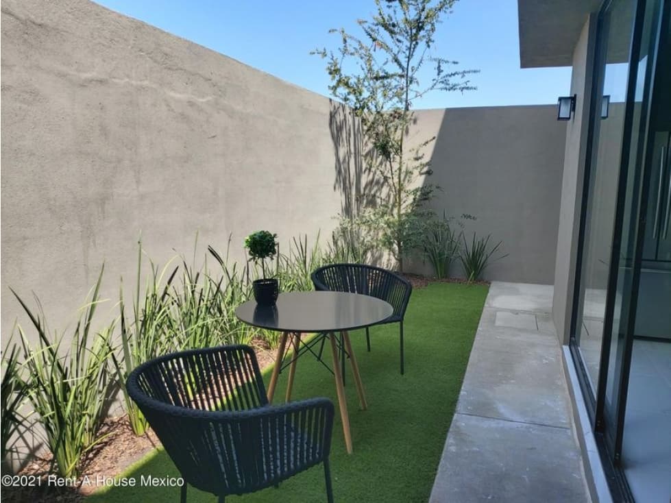 ZIABTA CASA EN VENTA DE 3 RECAMARAS CON ESTUDIO Y JARDIN — foto 5