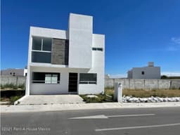 Estrena casa de 3 recámaras. RENTA - El Mirador