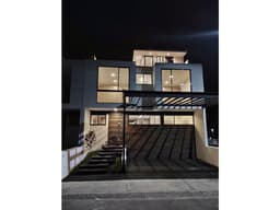 Casa a estrenar en venta en Zibata AQC