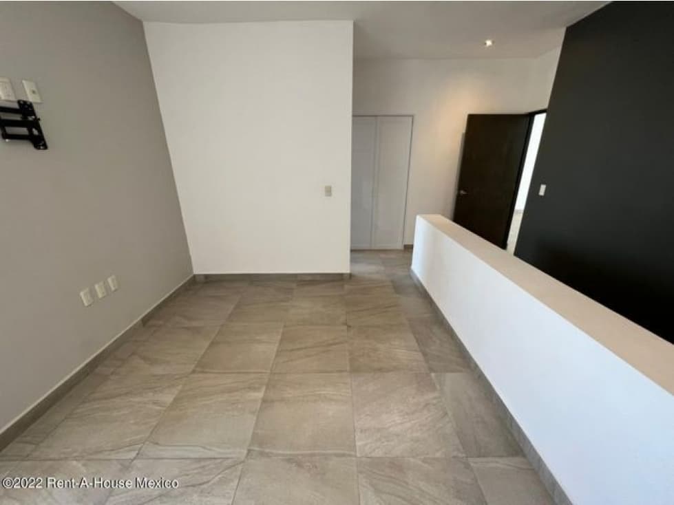 VENTA, casa con recámara en planta baja - Zákia — foto 1