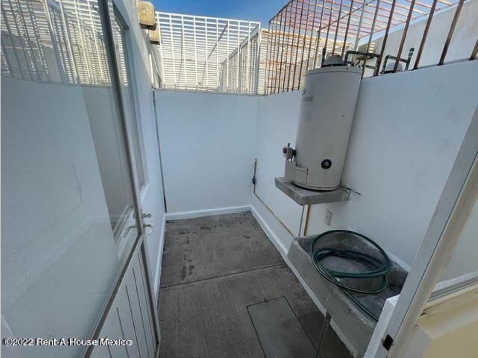 Viñedos. Casa con área de lavado - RENTA — foto 6