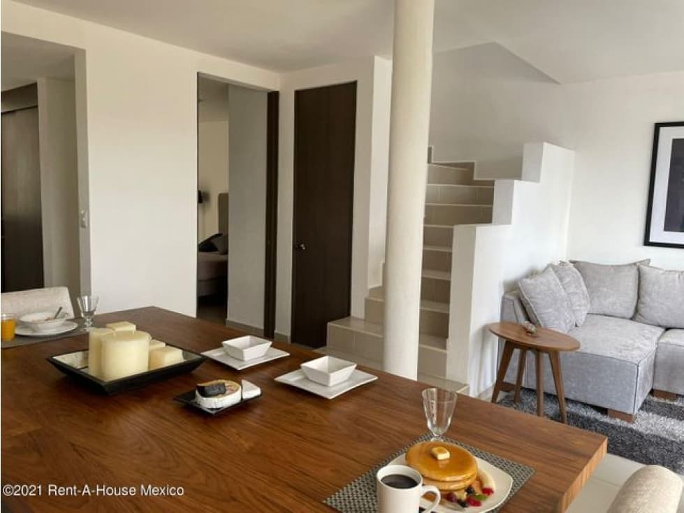 Casa en Irapuato, dentro de conjunto con amenidades, para VENTA — foto 2