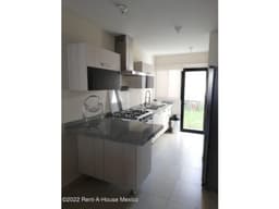 Casa en Renta en Zakia con estudio y en condominio con amenidades