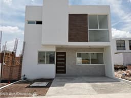 PREVENTA de casa con recámara en planta baja - El Mirador