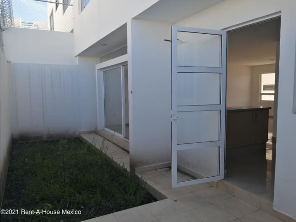 Punta Esmeralda - VENTA. Casa a estrenar con sala de TV — foto 6