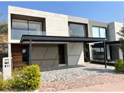 Hermosa casa en venta en Altozano IG