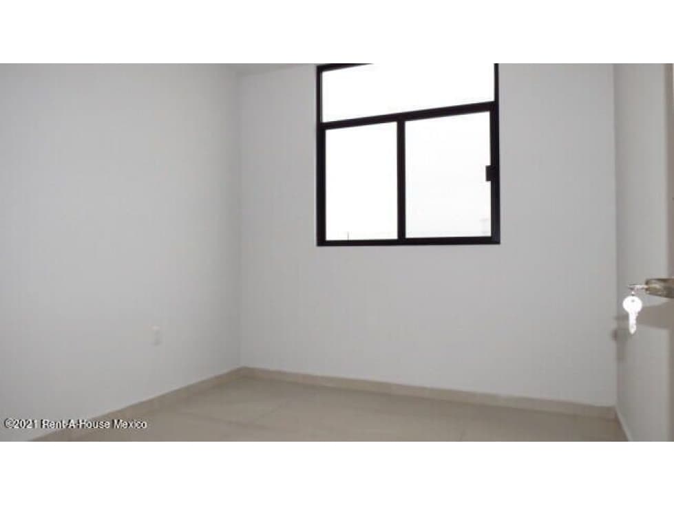 VENTA. Casa de arquitecto equipada y a estrenar, Capital Sur — foto 6
