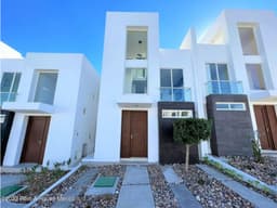 CASA EN VENTA 3 HABITACIONES EN ZIBATA. QH22-3767#