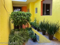 TEJEDA CASA EN VENTA 4 NIVELES 6 RECAMARAS JARDIN ROOF ASADOR