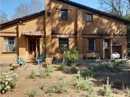 Casa en Venta en Pátzcuaro Nogales amplio Terreno