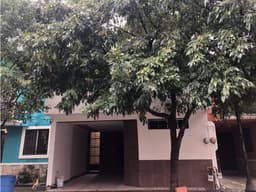 CASA EN RENTA EN PEDREGAL DE APODACA EN APODACA EN NUEVO LEÓN
