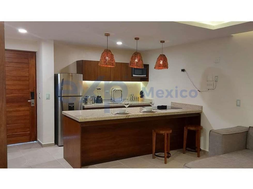 Estudio de lujo con jacuzzi privado en la terraza — foto 3