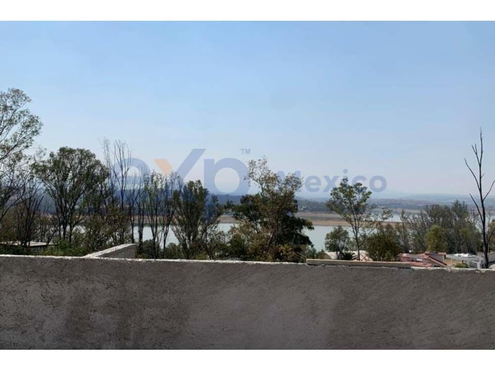 VENTA CASA EN LAGO DE GUADALUPE EXCELENTE INVERSION — foto 4
