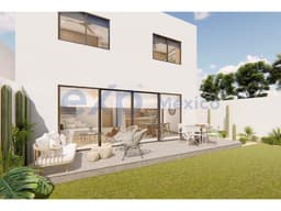 Estrena casa de 3 recamaras con amplio patio a pasos de Universidad