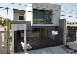 HERMOSA CASA EN VENTA COL LUNA LUNA, CERCA DE PLAYA MIRAMAR