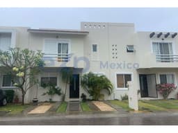 Casa en Venta Residencial Quintas Almena, Cancun Quintana Roo
