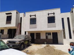 SE VENDE CAS AEN FRACCIONAMIENTO SIENA AREA DE SANTA FE